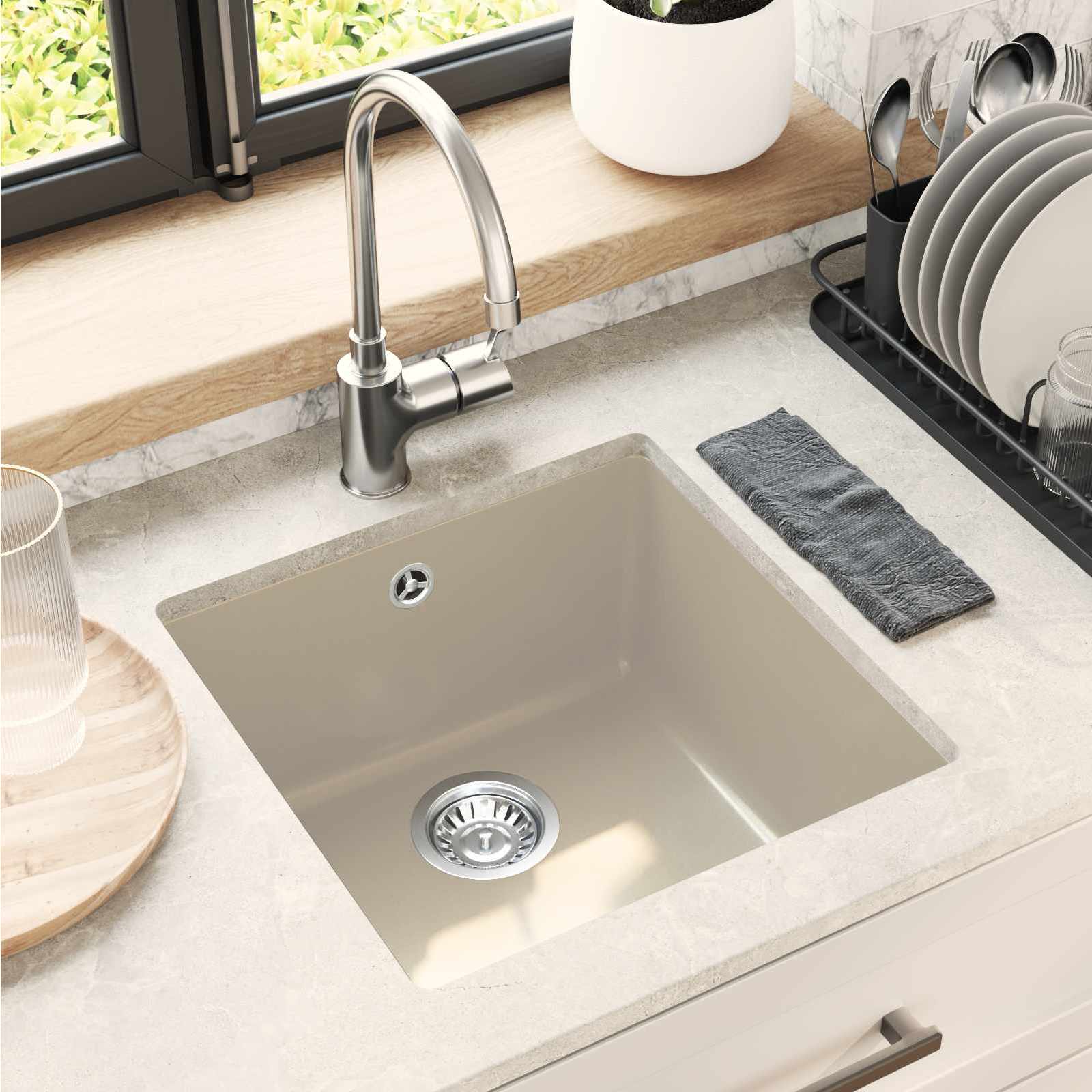 Waschbecken Schwarz 370 x 460 mm 80% Quarz und 20% Harz