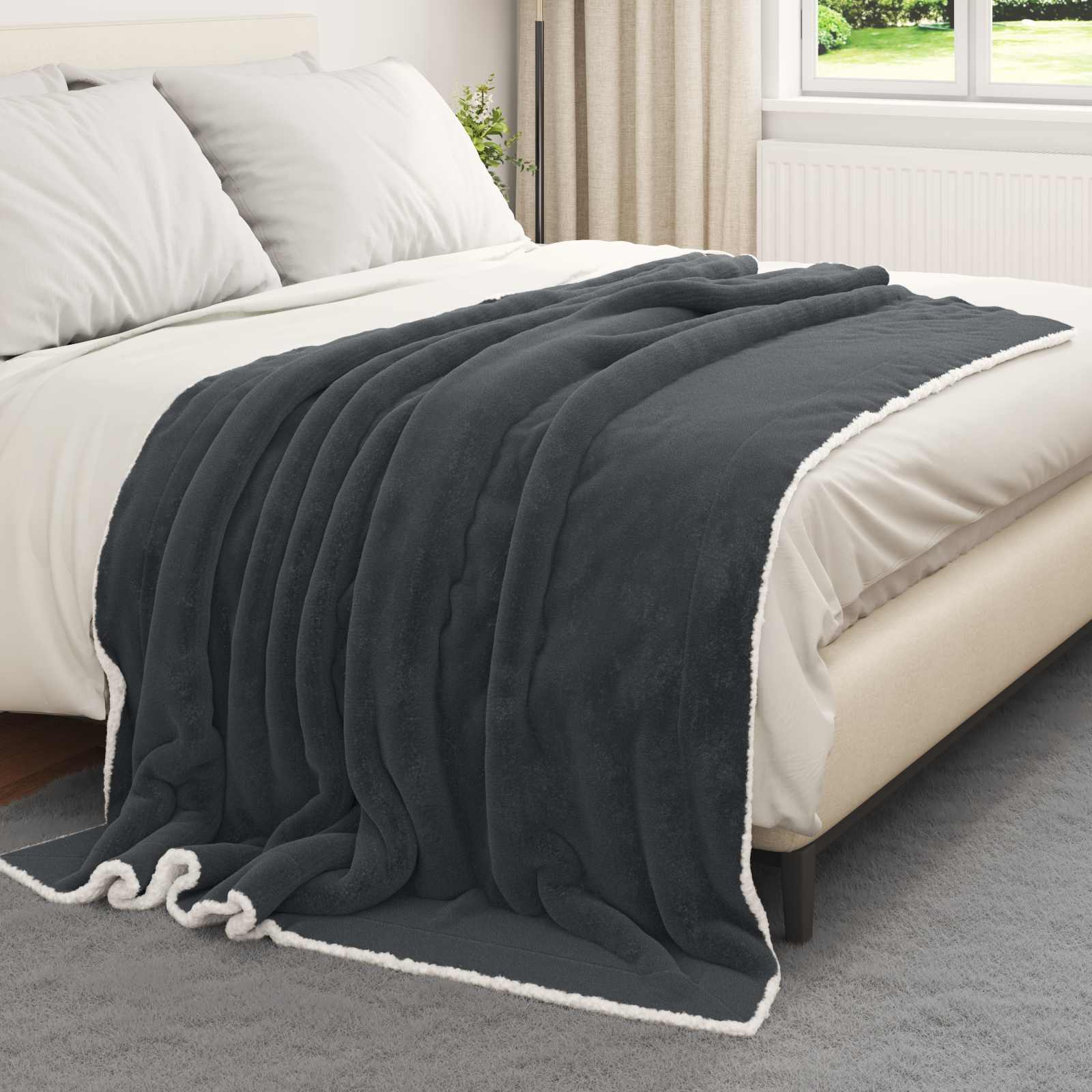 Überwurfdecke Beige 130 x 150 cm Fleece