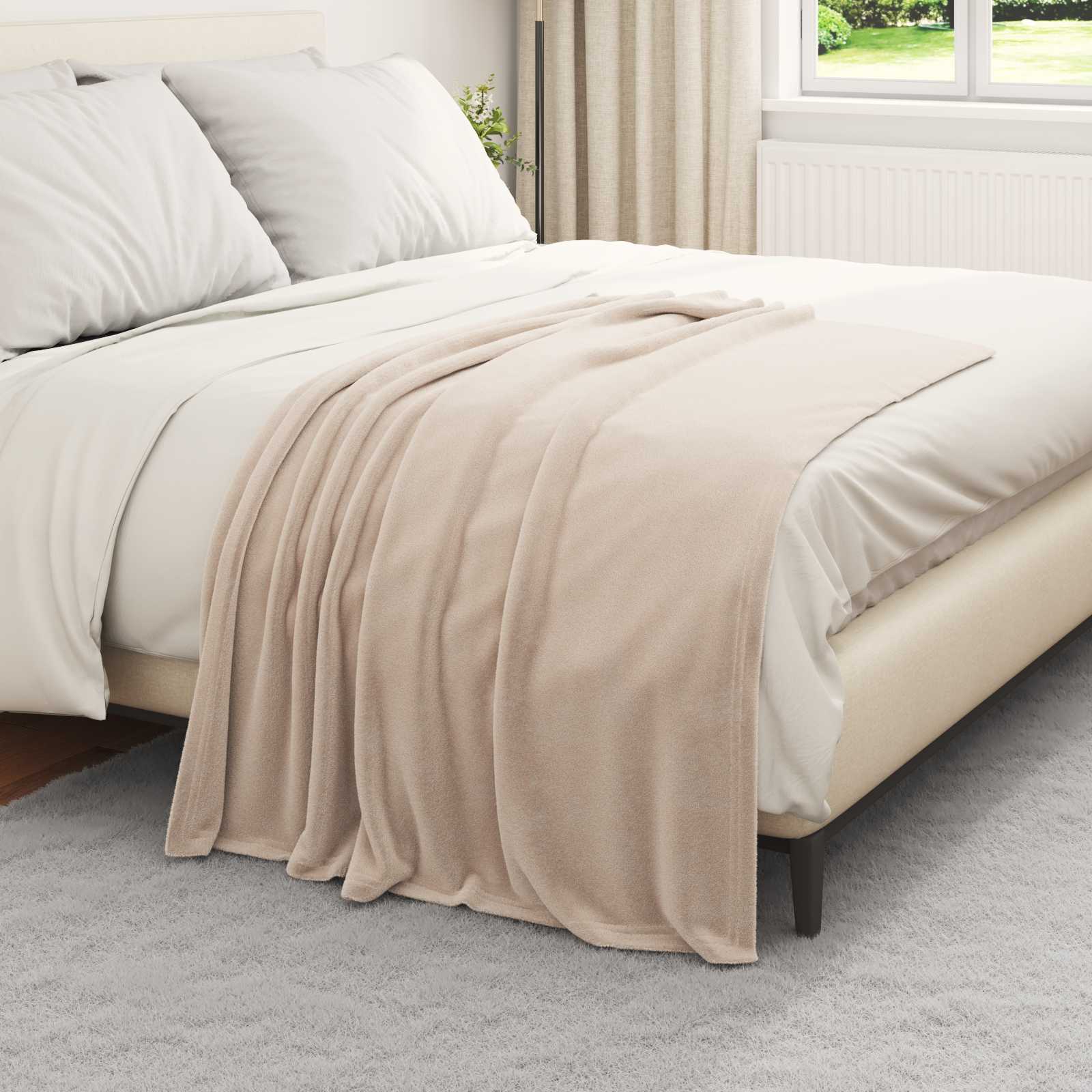 Überwurfdecke Beige 130 x 150 cm Fleece