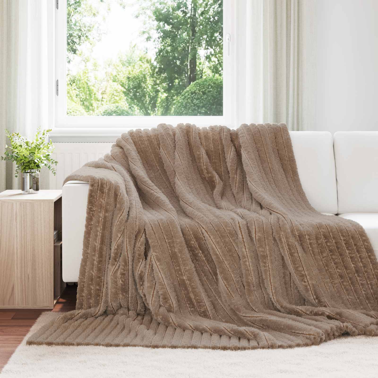 Überwurfdecke Beige 150 x 130 cm Fleece