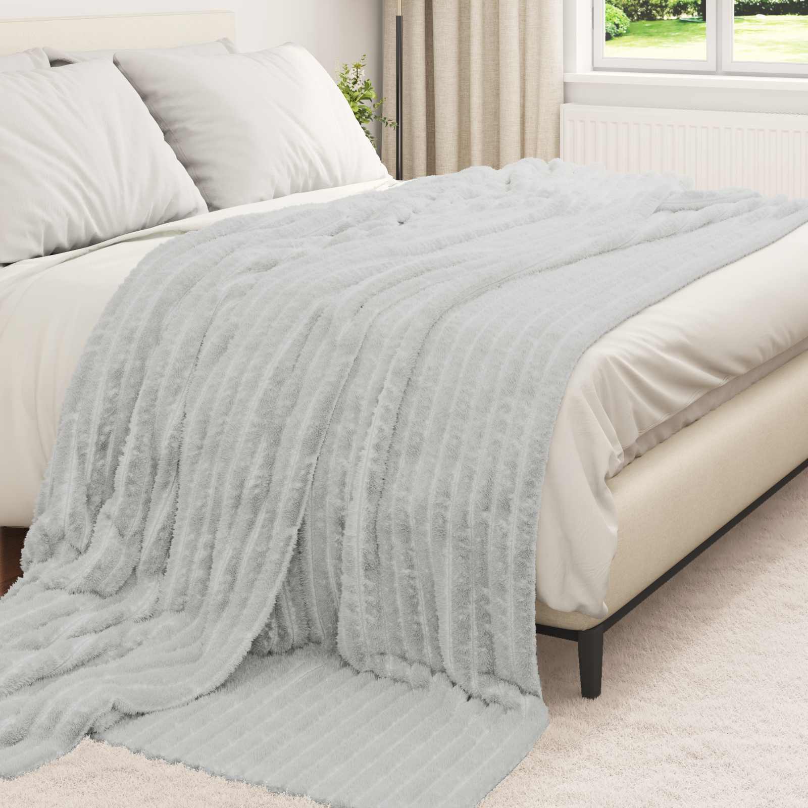 Überwurfdecke Beige 150 x 130 cm Fleece