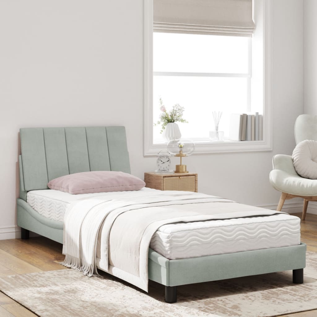 Bett mit Matratze "Hanko" Hellgrau 80x200 cm Samt