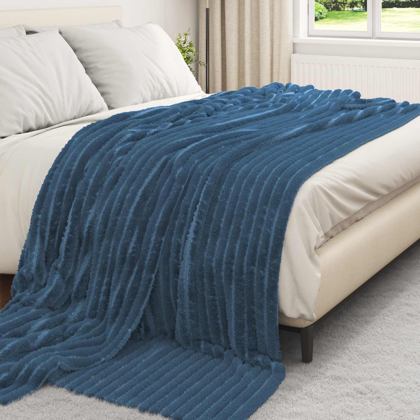 Überwurfdecke Beige 150 x 130 cm Fleece