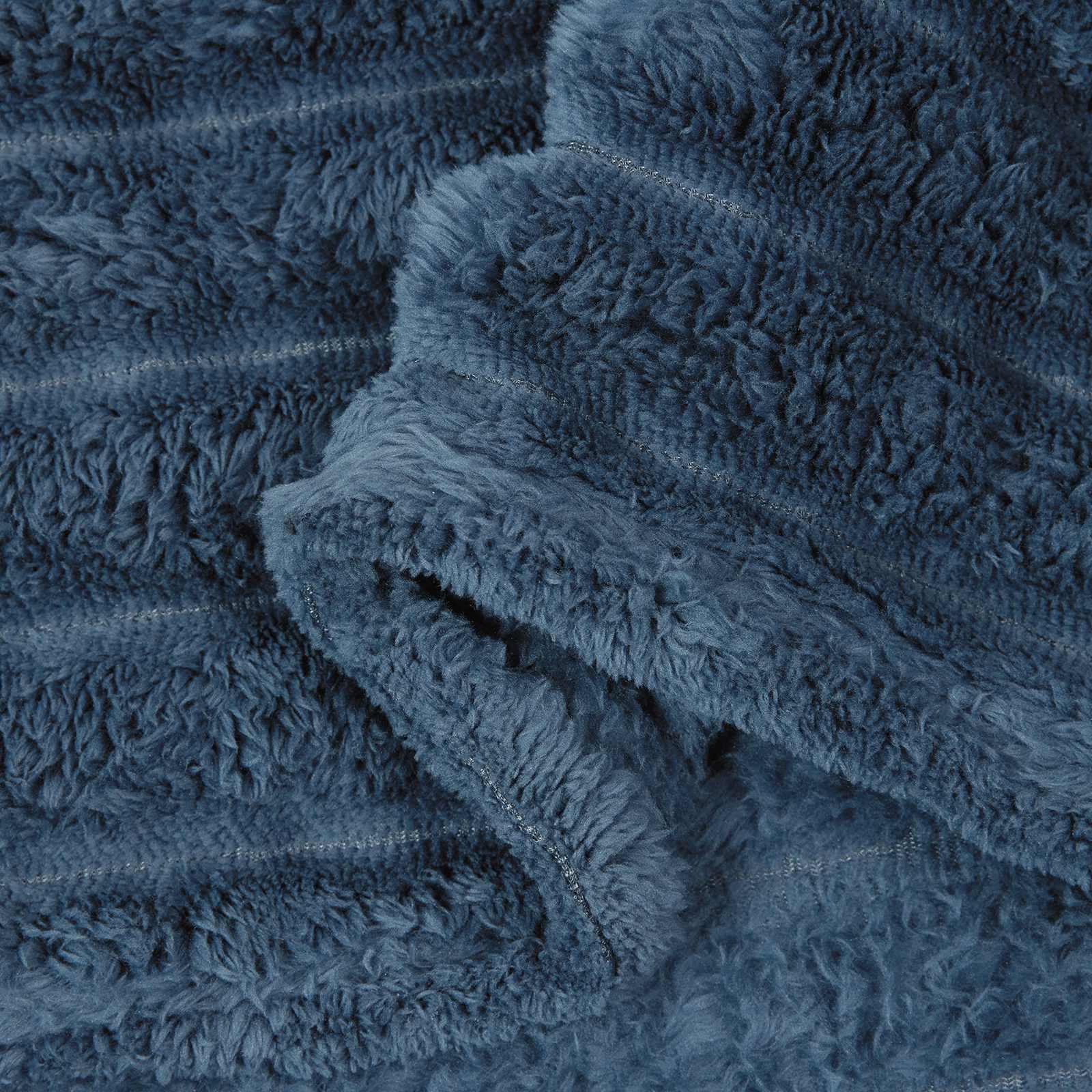Überwurfdecke Beige 150 x 130 cm Fleece