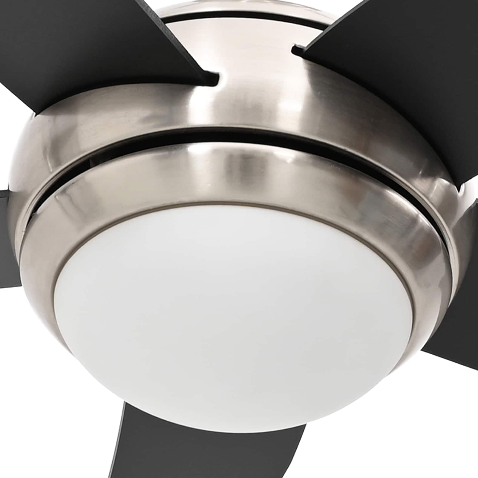 Deckenventilator mit Licht und Fernbedienung Ø 130 cm Weiß
