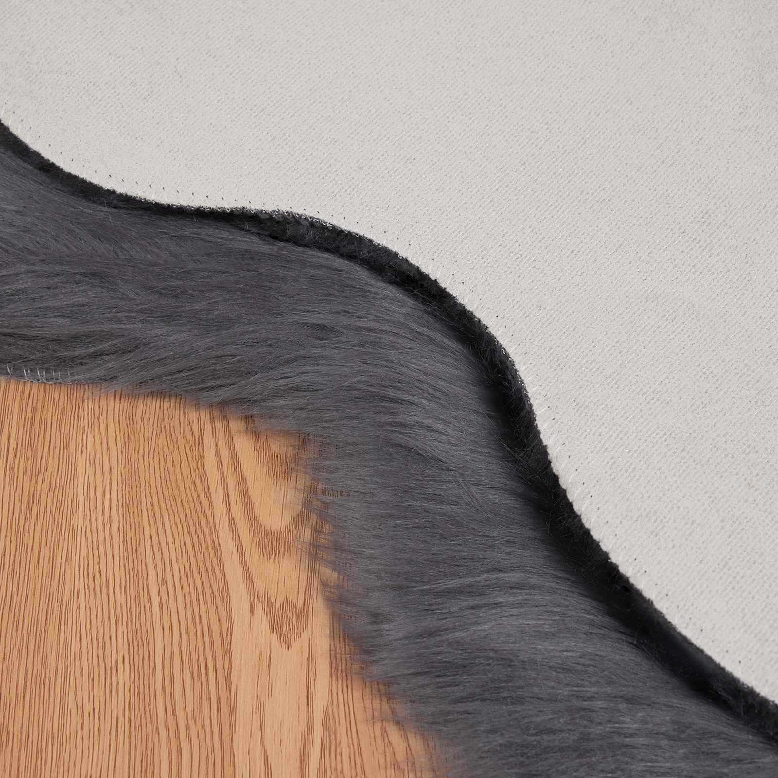 Teppich aus Kunstschaffell TAFALLA Weiß 60 x 110 cm Polyester