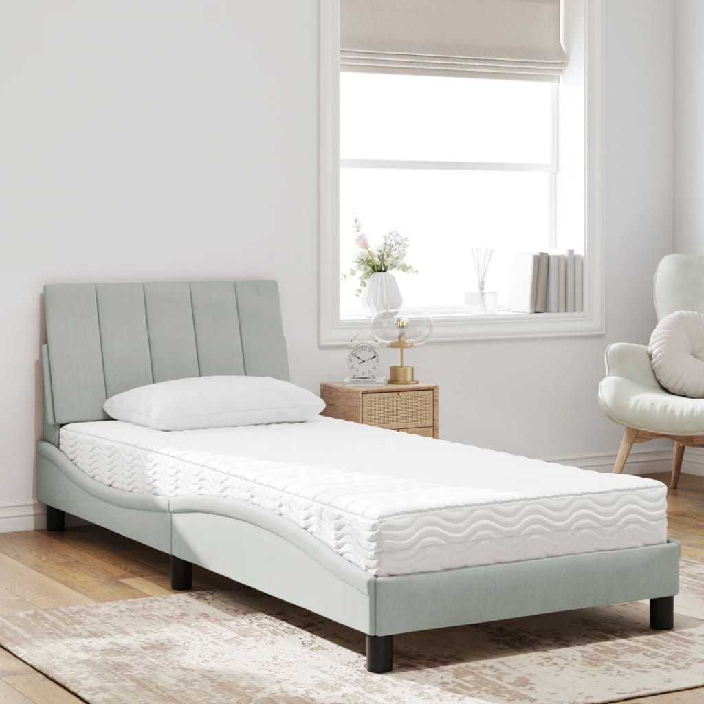 Bett mit Matratze "Hanko" Hellgrau 80x200 cm Samt