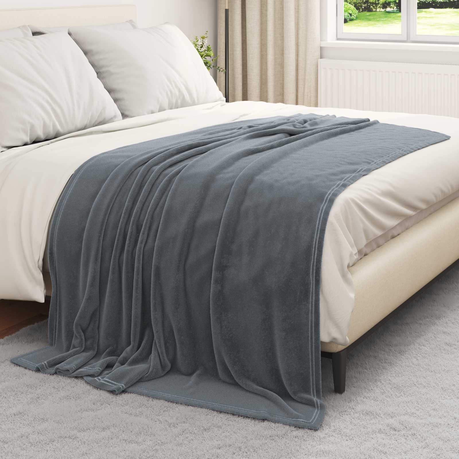 Überwurfdecke Beige 130 x 150 cm Fleece