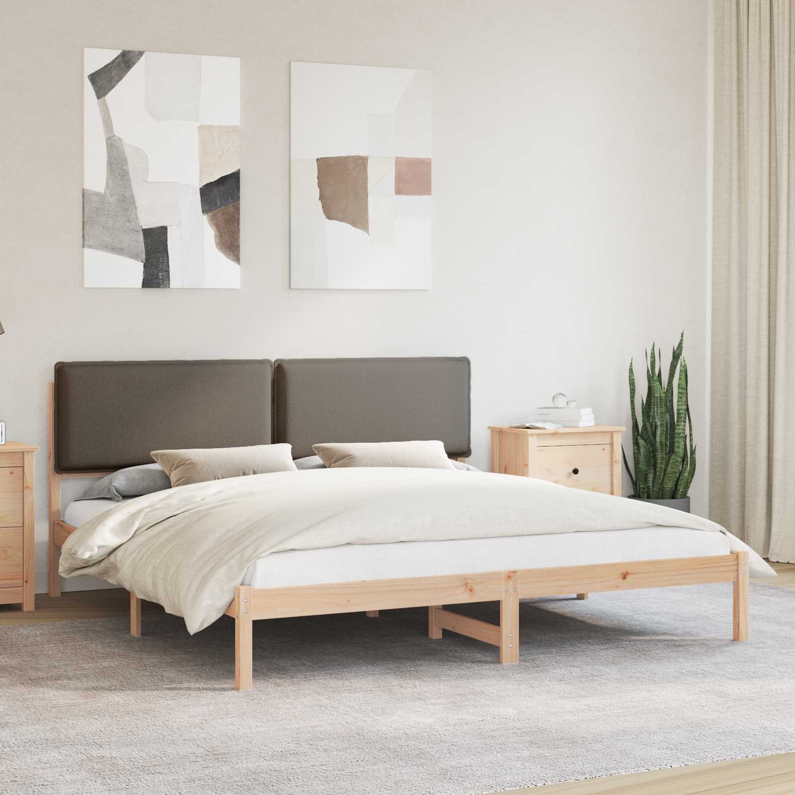 Bettgestell mit gepolstertem Kopfteil Hellgrau 200 x 200 cm