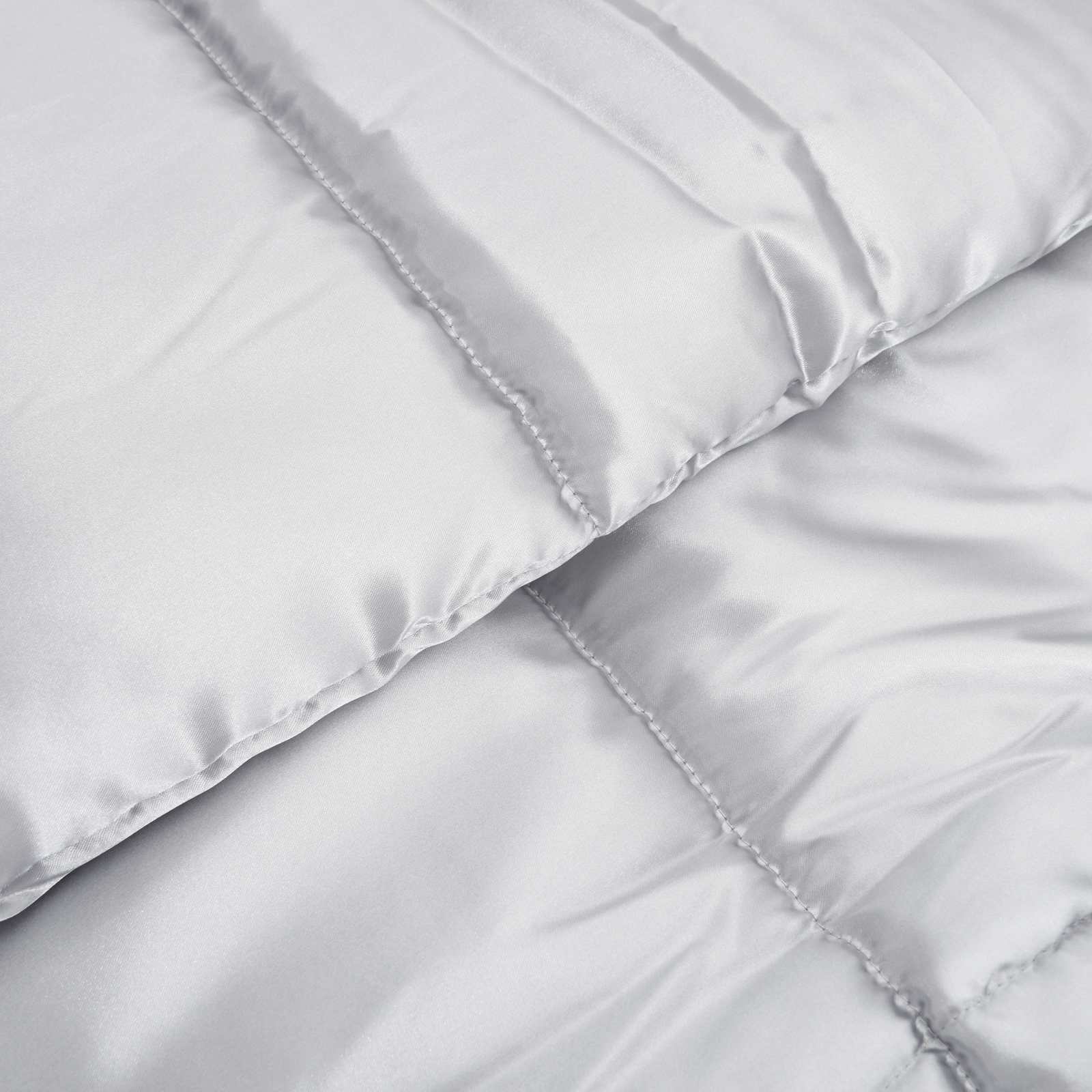 Ganzjahresbettdecke Gold 135 x 200 cm Satin und Mikrofaser